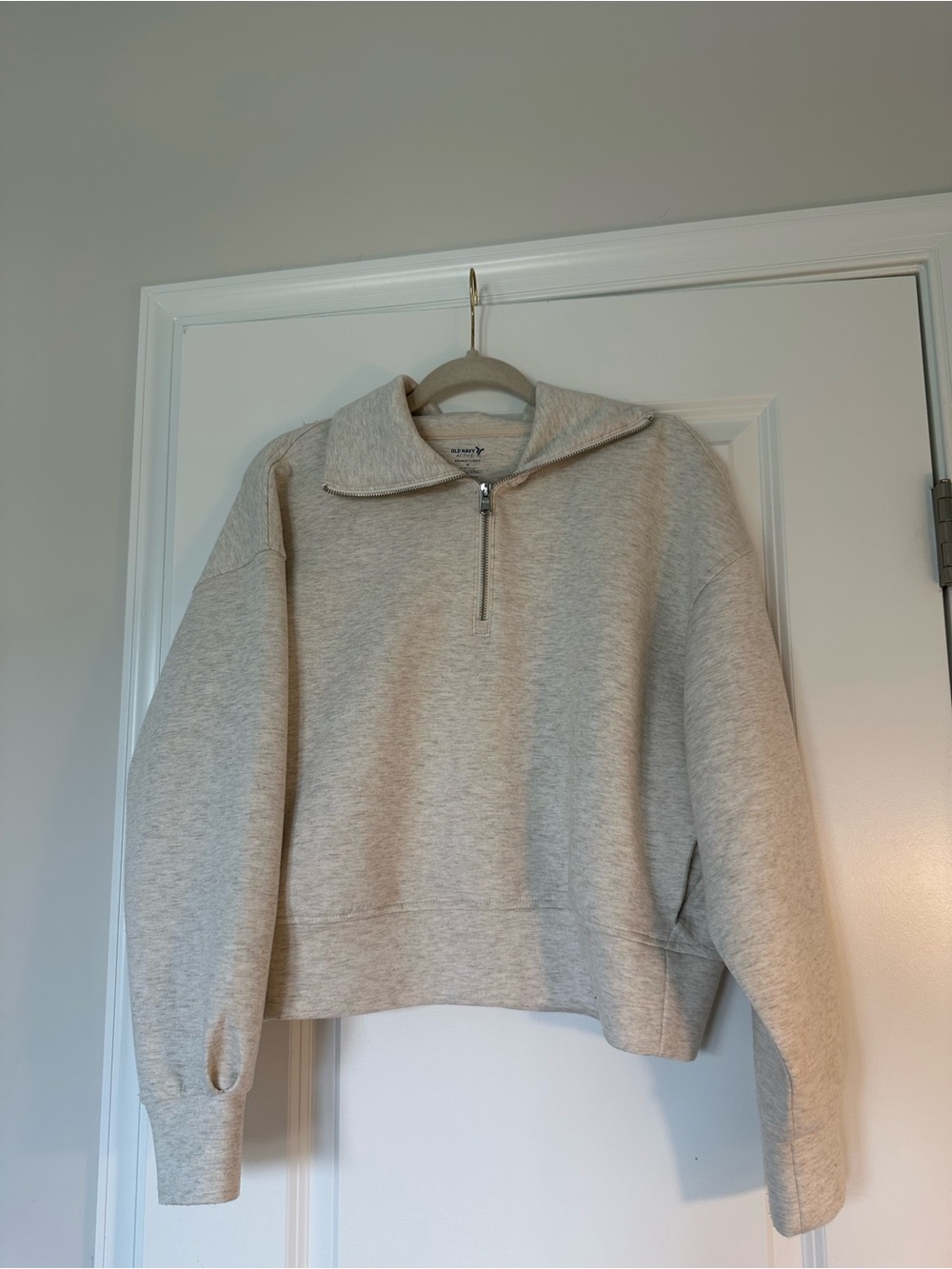 Old Navy Women’s Quarter Zip Sweatshirt Medium